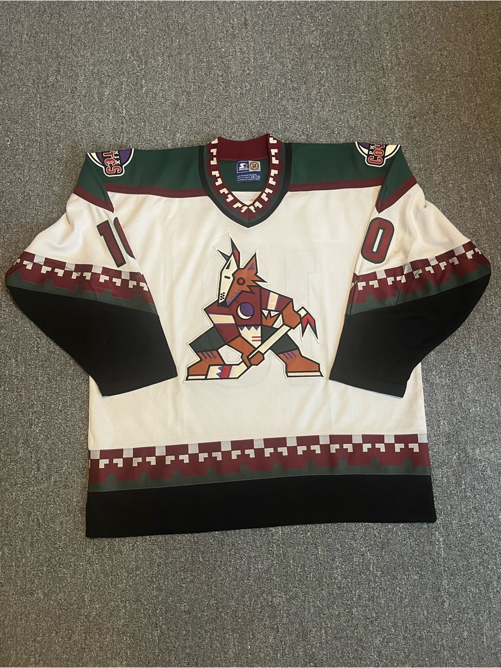 Vintage Phoenix Coyotes Jersey - Starter - Oleg Tverdovsky